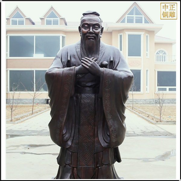 廣場孔子銅雕塑